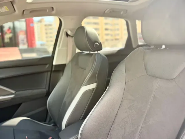 Audi Q3 — Фото автомобиля 18