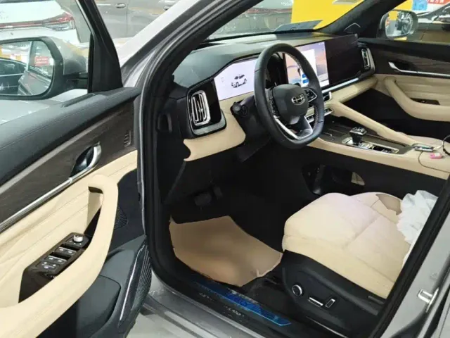 Geely Xingyue L — Фото автомобиля 15