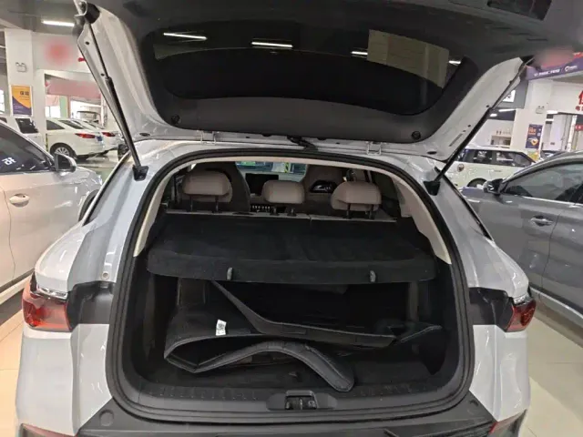 BYD Yuan PLUS — Фото автомобиля 18