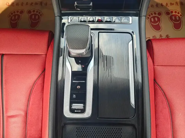 Hongqi H6 — Фото автомобиля 19