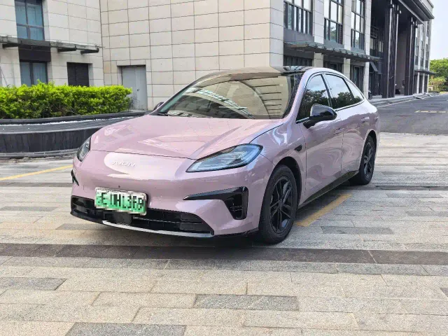 Фотография автомобиля — GAC Aion RT