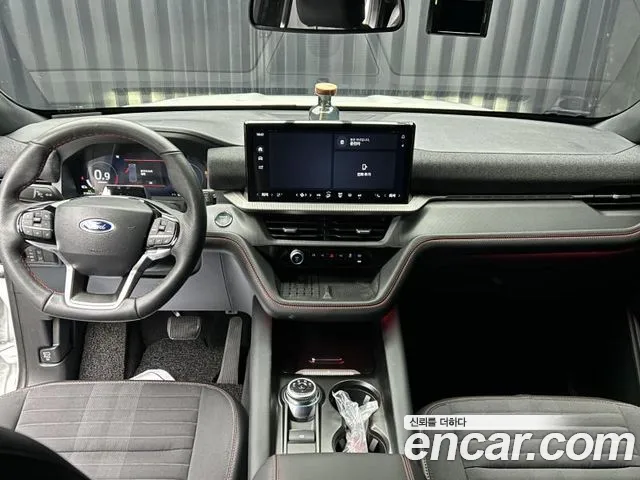 Ford Explorer Explorer 6 поколение 2.3 ST-Line 4WD — Фото автомобиля 6