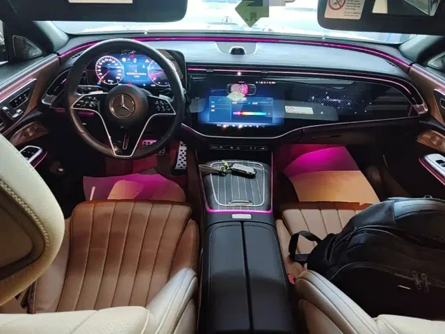 Mercedes-Benz E-Class — Фото автомобиля 9