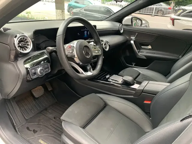 Mercedes-Benz A-Class — Фото автомобиля 4