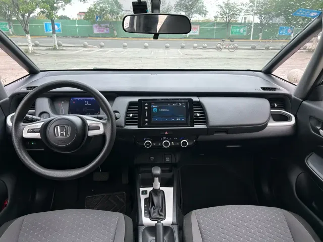 Honda Fit — Фото автомобиля 4