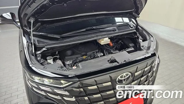 Toyota Alphard — Фото автомобиля 6