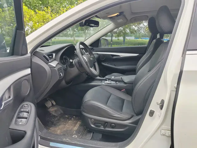 Infiniti QX50 — Фото автомобиля 4