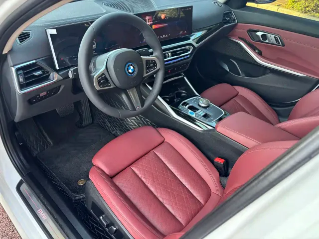 BMW i3 — Фото автомобиля 11
