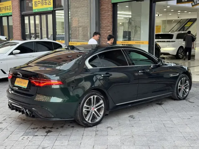 Jaguar XEL — Фото автомобиля 7