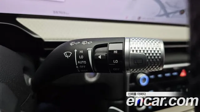 Genesis GV80 2.5T Бензин AWD — Фото автомобиля 24