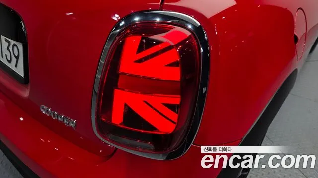 MINI Cooper — Фото автомобиля 8