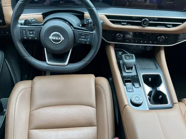 Nissan Terra — Фото автомобиля 5