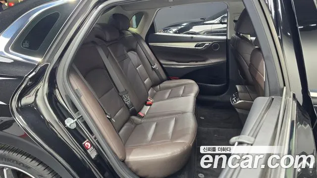Hyundai Grandeur Новый Grandeur IG 3.0 LPi (Для проката) — Фото автомобиля 24