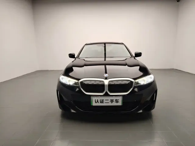 BMW i3 — Фото автомобиля 2