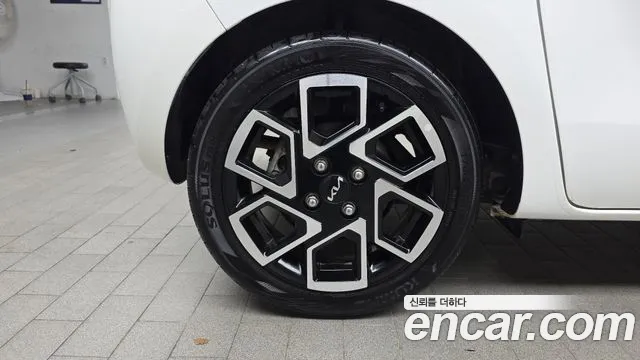 Kia RAY Новый Kia Ray Signature — Фото автомобиля 5