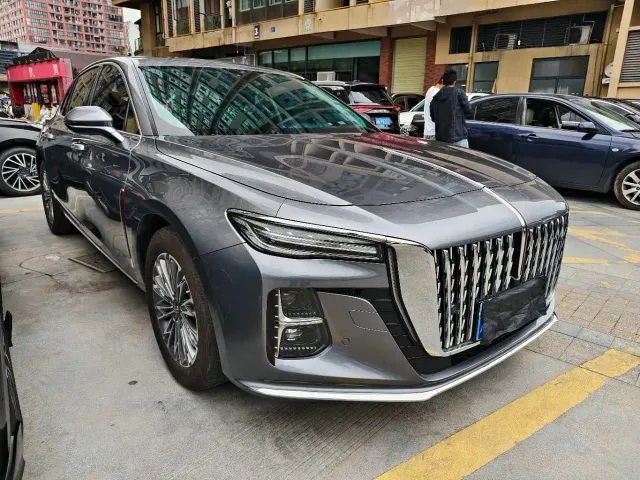 Hongqi H5 — Фото автомобиля 3