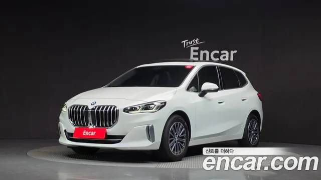 Фотография автомобиля — BMW 2 Series U06