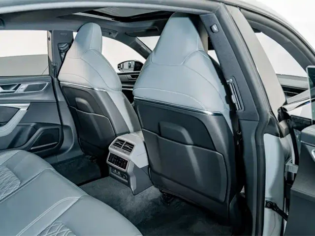 Audi A7L — Фото автомобиля 20