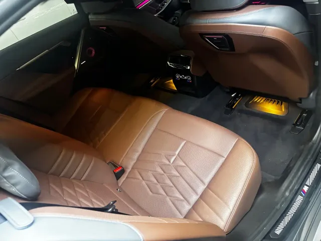 BMW 5 Series — Фото автомобиля 13