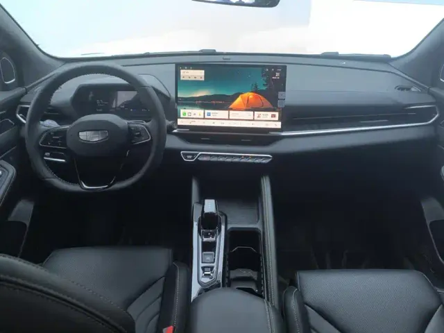 Geely Binyue — Фото автомобиля 12