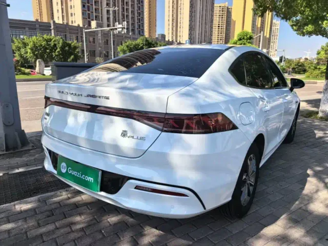 BYD Qin PLUS — Фото автомобиля 6
