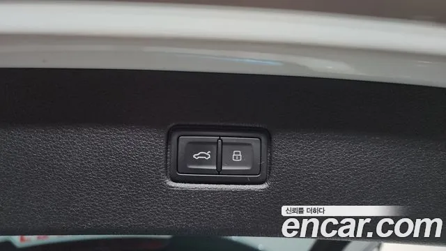 Audi Q7 55 TFSI quattro Premium — Фото автомобиля 17