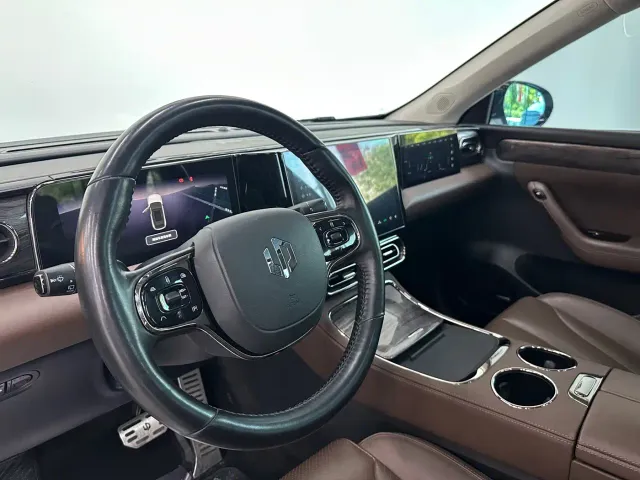 Leapmotor C11 — Фото автомобиля 16