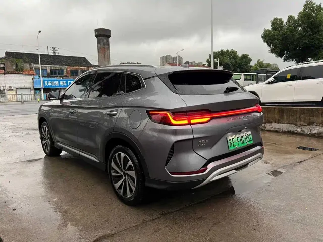 BYD Song PLUS — Фото автомобиля 5