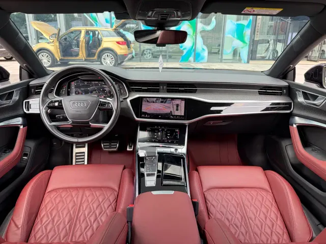 Audi A7L — Фото автомобиля 18