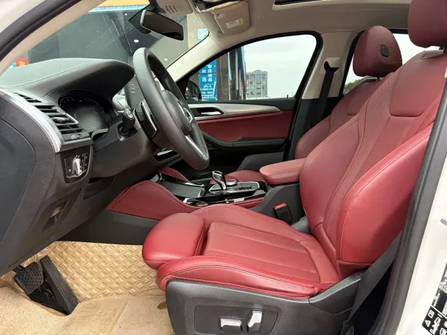BMW X4 — Фото автомобиля 11