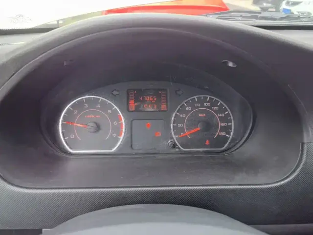 Wuling Rongguang — Фото автомобиля 11