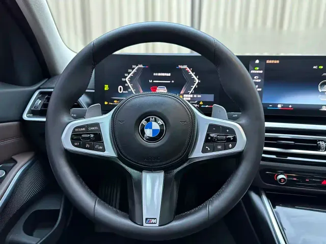 BMW 3 Series — Фото автомобиля 17