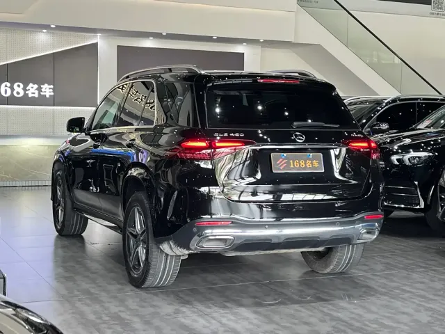 Mercedes-Benz GLE-Class — Фото автомобиля 4