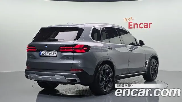 BMW X5 — Фото автомобиля 2