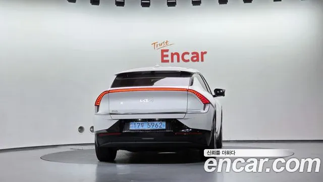 Kia EV6 — Фото автомобиля 4