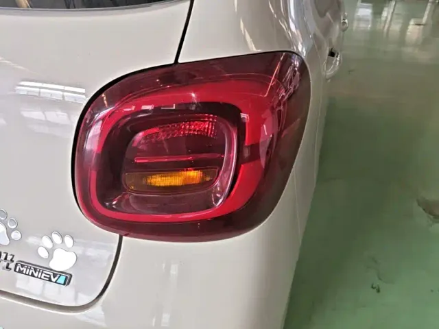Wuling Hongguang Mini EV — Фото автомобиля 7
