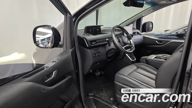 Hyundai Staria — Фото автомобиля 15