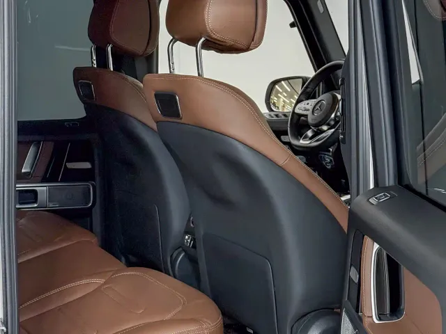 Mercedes-Benz G-Class — Фото автомобиля 10