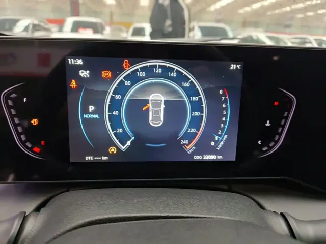 Changan Raeton Plus — Фото автомобиля 11