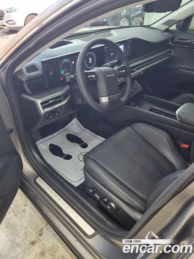 Hyundai Grandeur GN7 — Фото автомобиля 7