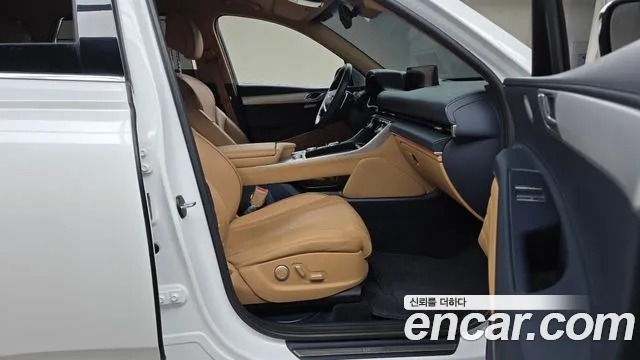 Genesis GV80 2.5T Бензин AWD — Фото автомобиля 25