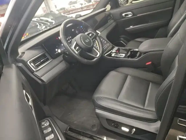 Li Auto ONE — Фото автомобиля 14