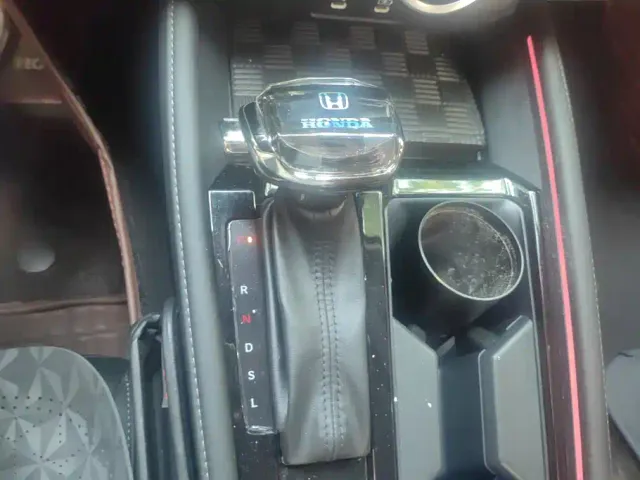 Honda Accord — Фото автомобиля 16