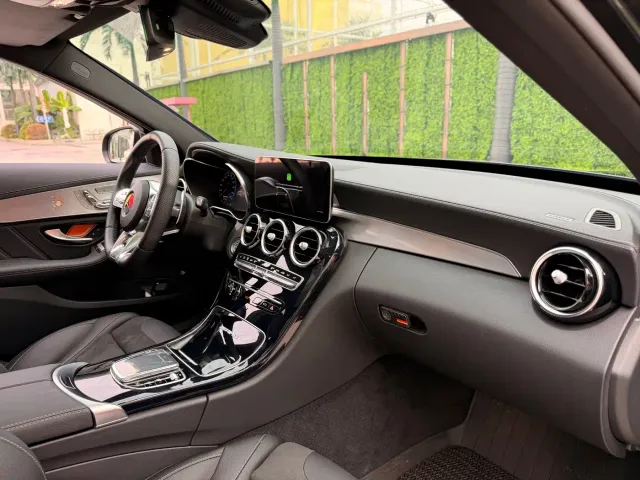 Mercedes-Benz C-Class AMG — Фото автомобиля 11