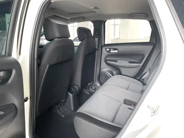 Honda Fit — Фото автомобиля 9