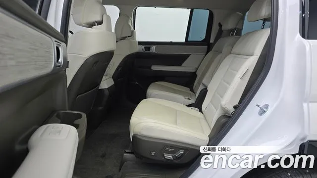 Hyundai Santa Fe MX5 — Фото автомобиля 18