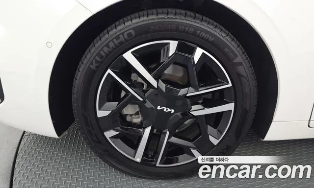Kia K8 (New) Hybrid — Фото автомобиля 5