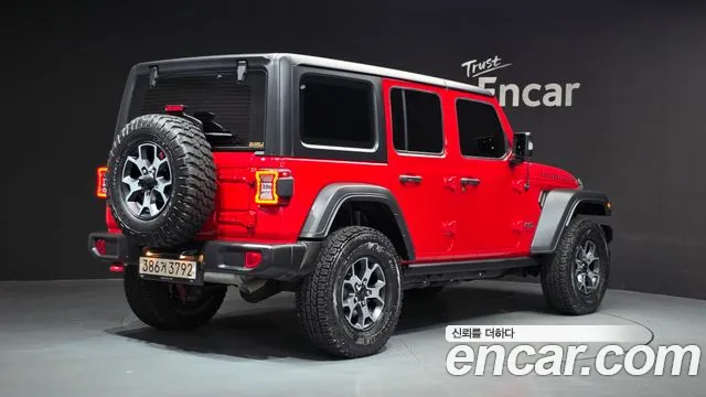 Jeep Wrangler JL — Фото автомобиля 2
