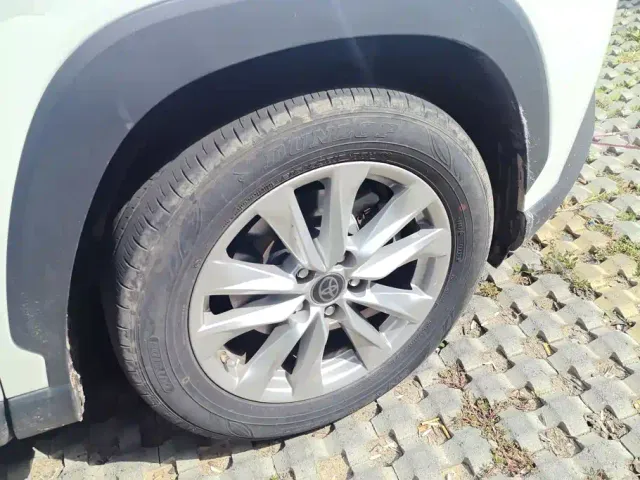 Toyota Corolla Cross — Фото автомобиля 6