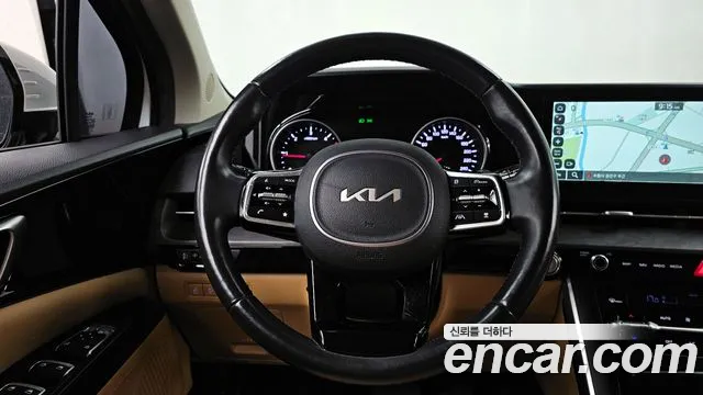 Kia Carnival Generation 4 — Фото автомобиля 13